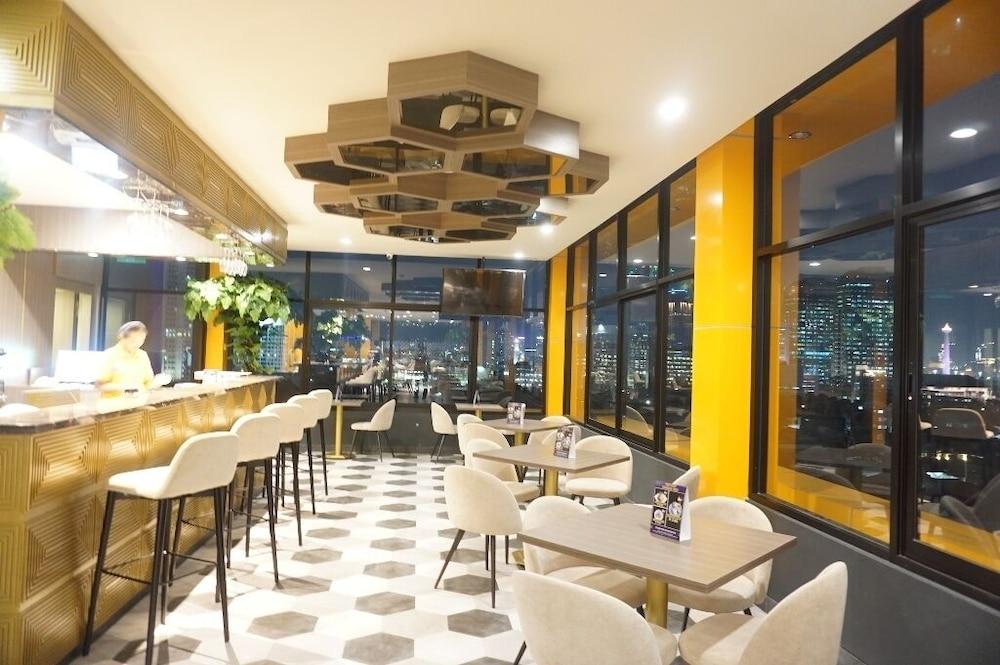 Arthama Tanah Abang Jakarta Exterior photo
